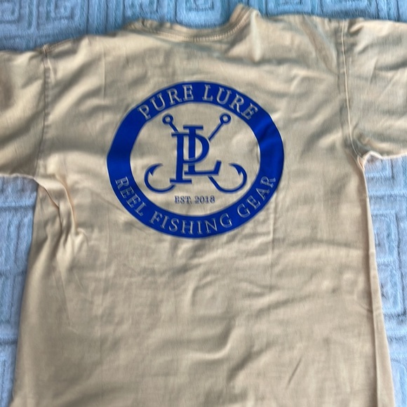 Mens Medium PURE LURE tees. - Picture 4 of 7